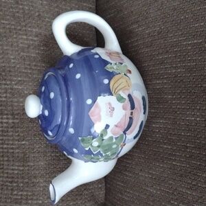 Santa Tea Kettle Nantucket Distributing 5.5" Tall